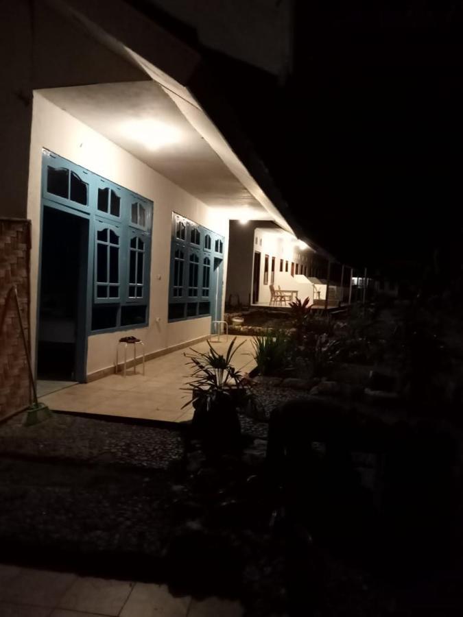 The Village Rua Beach Homestay Ngoại thất bức ảnh