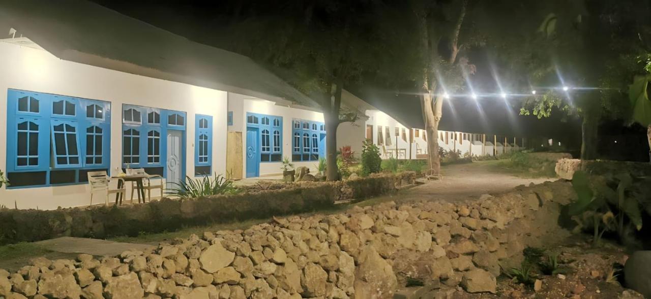 The Village Rua Beach Homestay Ngoại thất bức ảnh